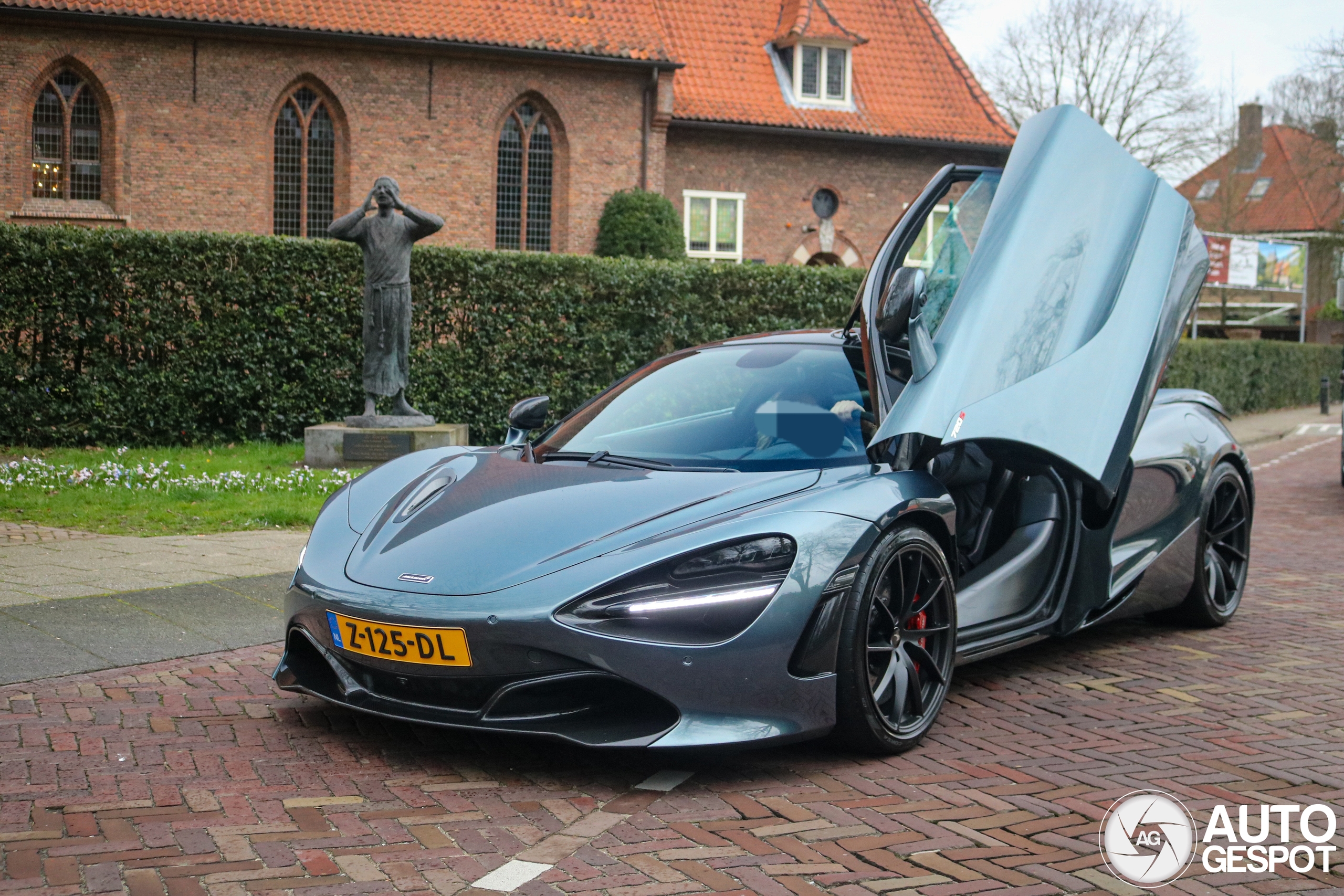 McLaren 720S