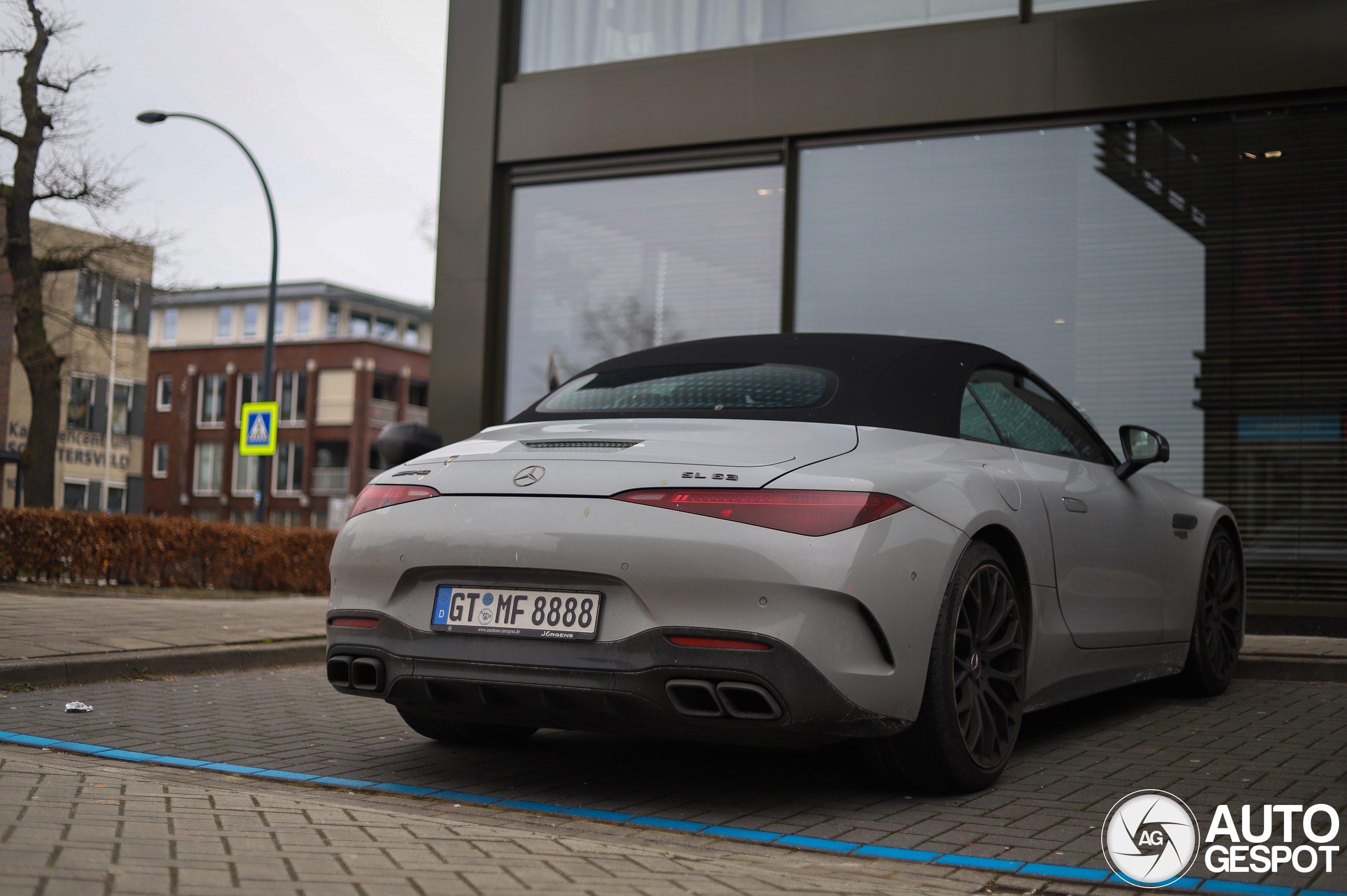 Mercedes-AMG SL 63 R232