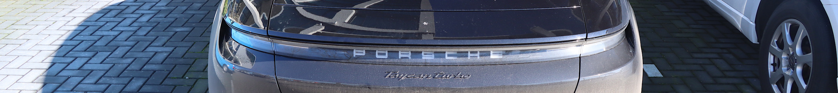 Porsche Taycan Turbo