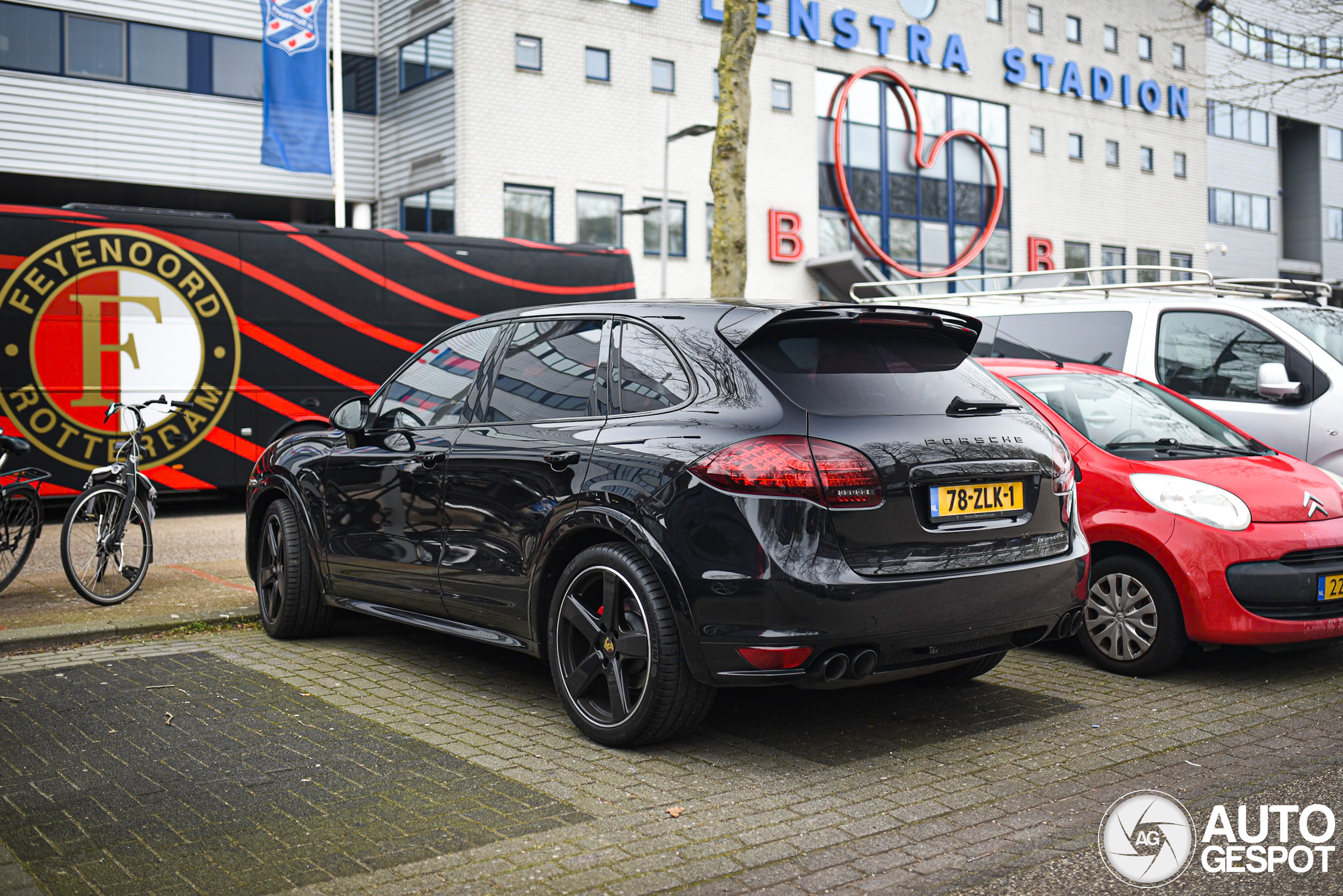 Porsche 958 Cayenne GTS