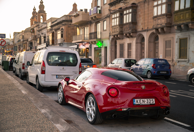 Alfa Romeo 4C Coupé