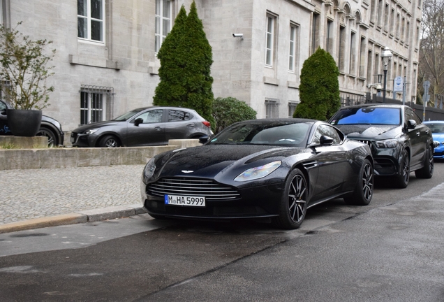 Aston Martin DB11 V8