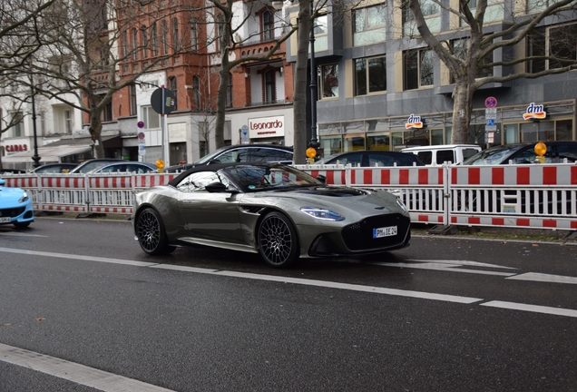 Aston Martin DBS 770 Ultimate Volante