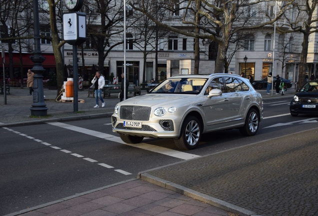 Bentley Bentayga Azure