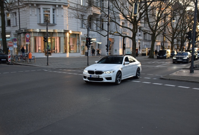 BMW M5 F90