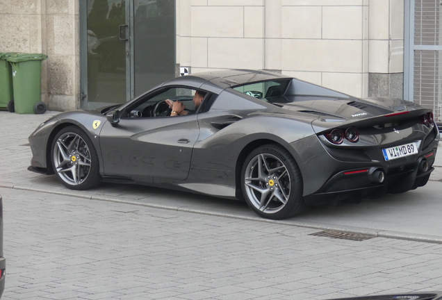 Ferrari F8 Spider