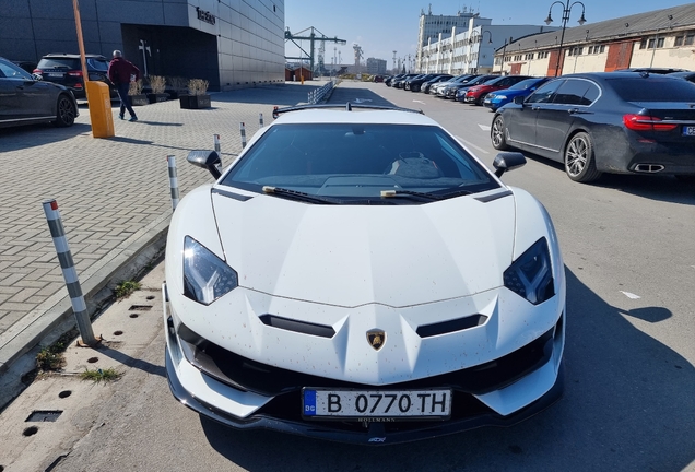 Lamborghini Aventador LP770-4 SVJ