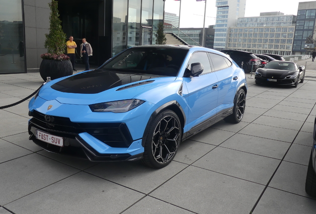 Lamborghini Urus Performante