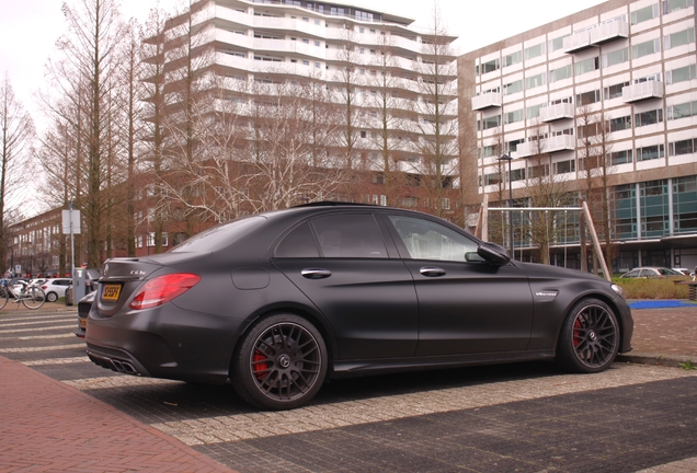 Mercedes-AMG C 63 S W205