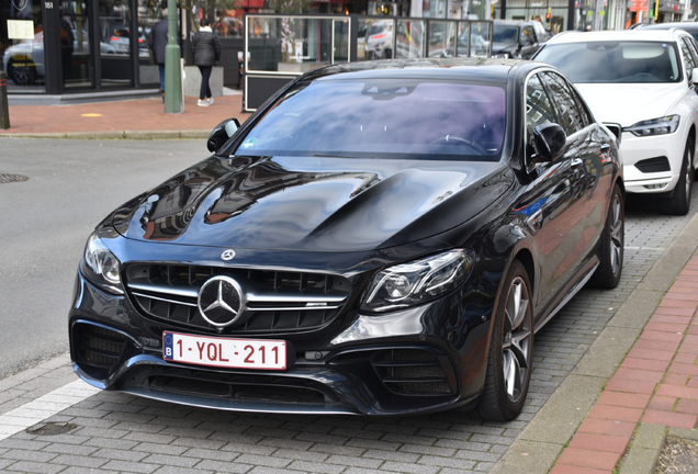 Mercedes-AMG E 63 S W213