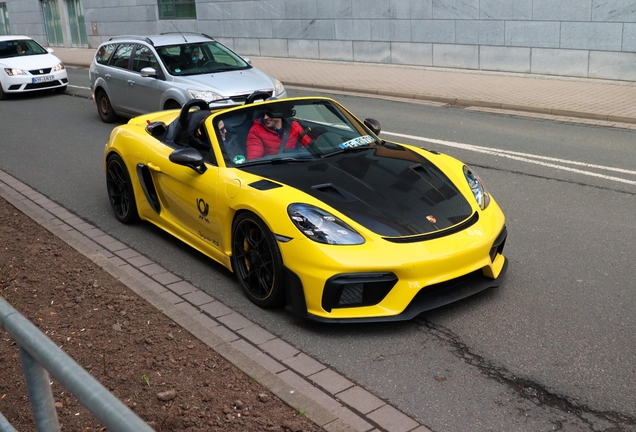 Porsche 718 Spyder RS Weissach Package