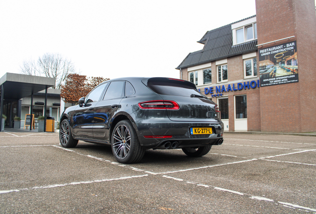 Porsche 95B Macan Turbo