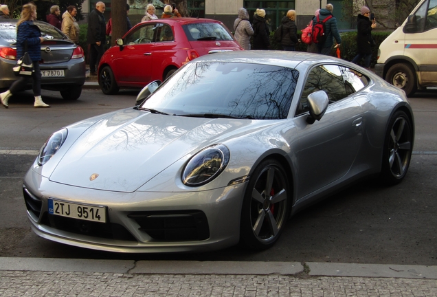 Porsche 992 Carrera S