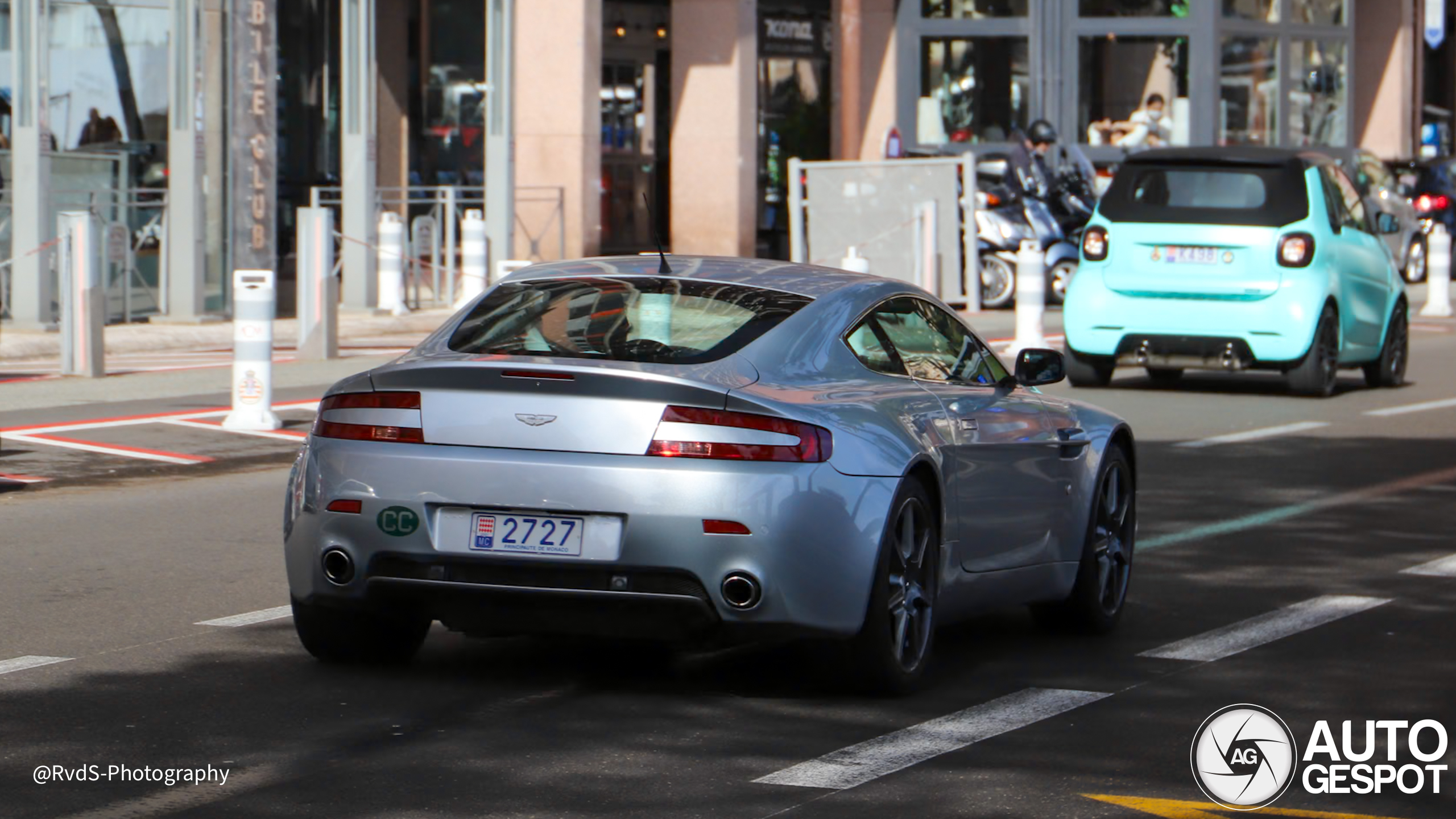 Aston Martin V8 Vantage