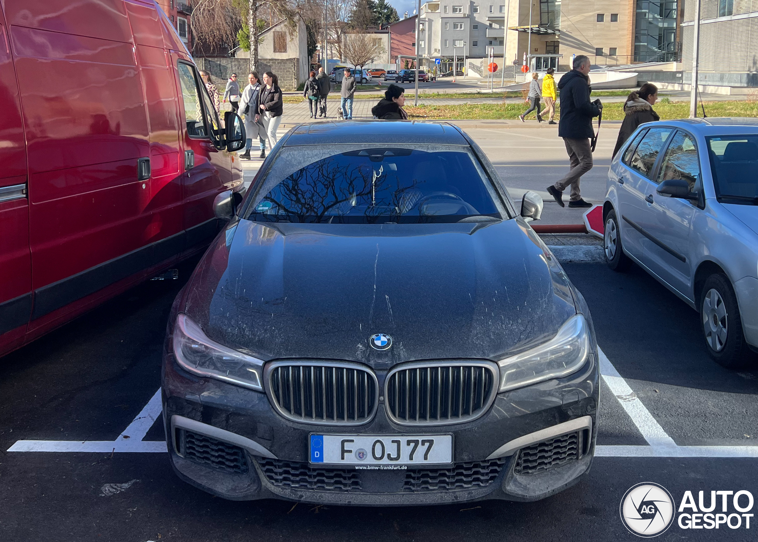 BMW M760Li xDrive