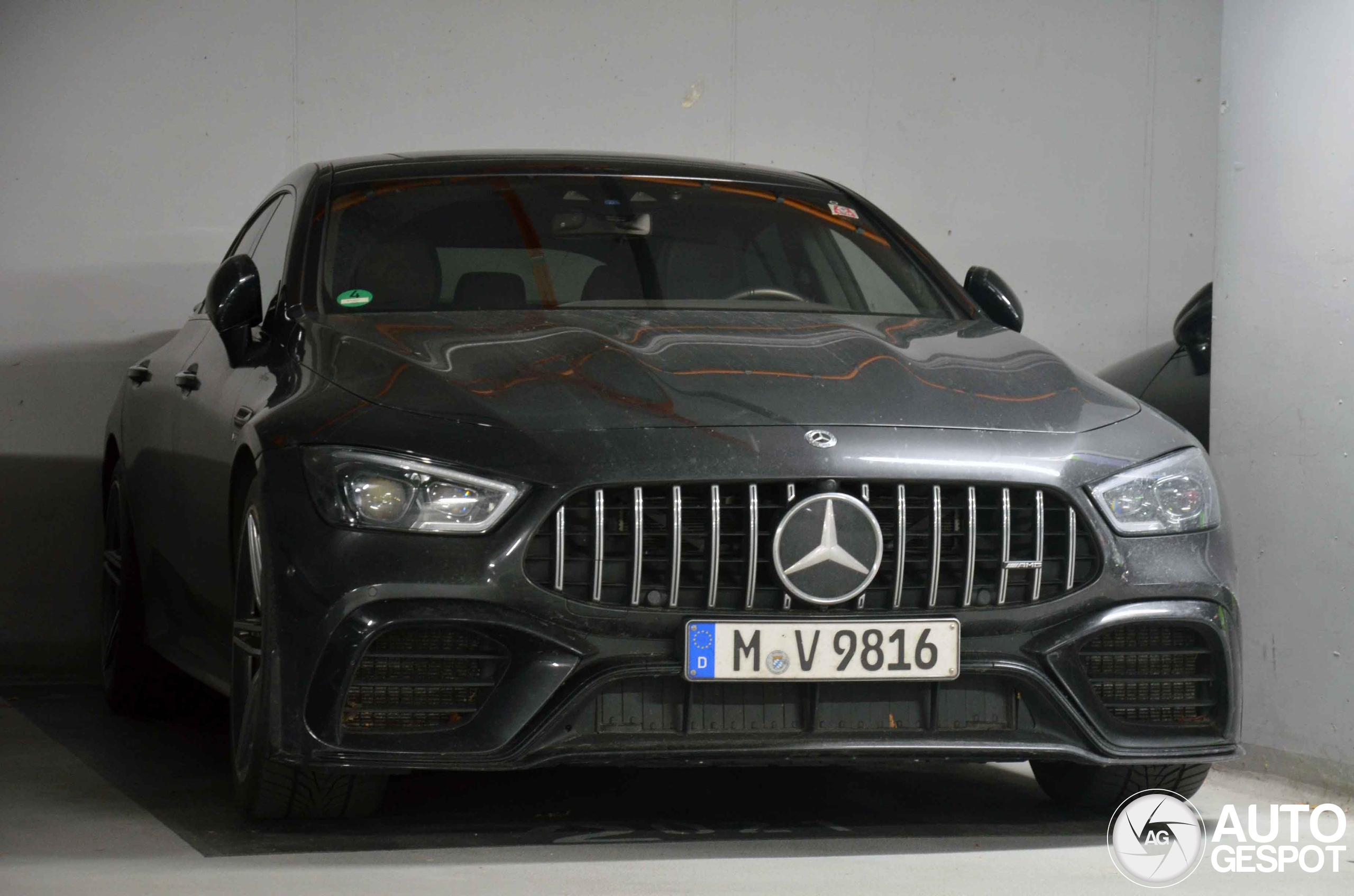 Mercedes-AMG GT 63 S X290