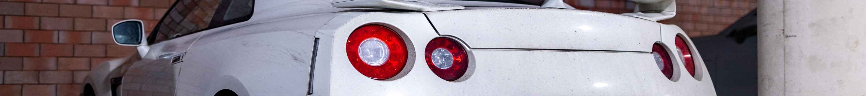 Nissan GT-R 2011