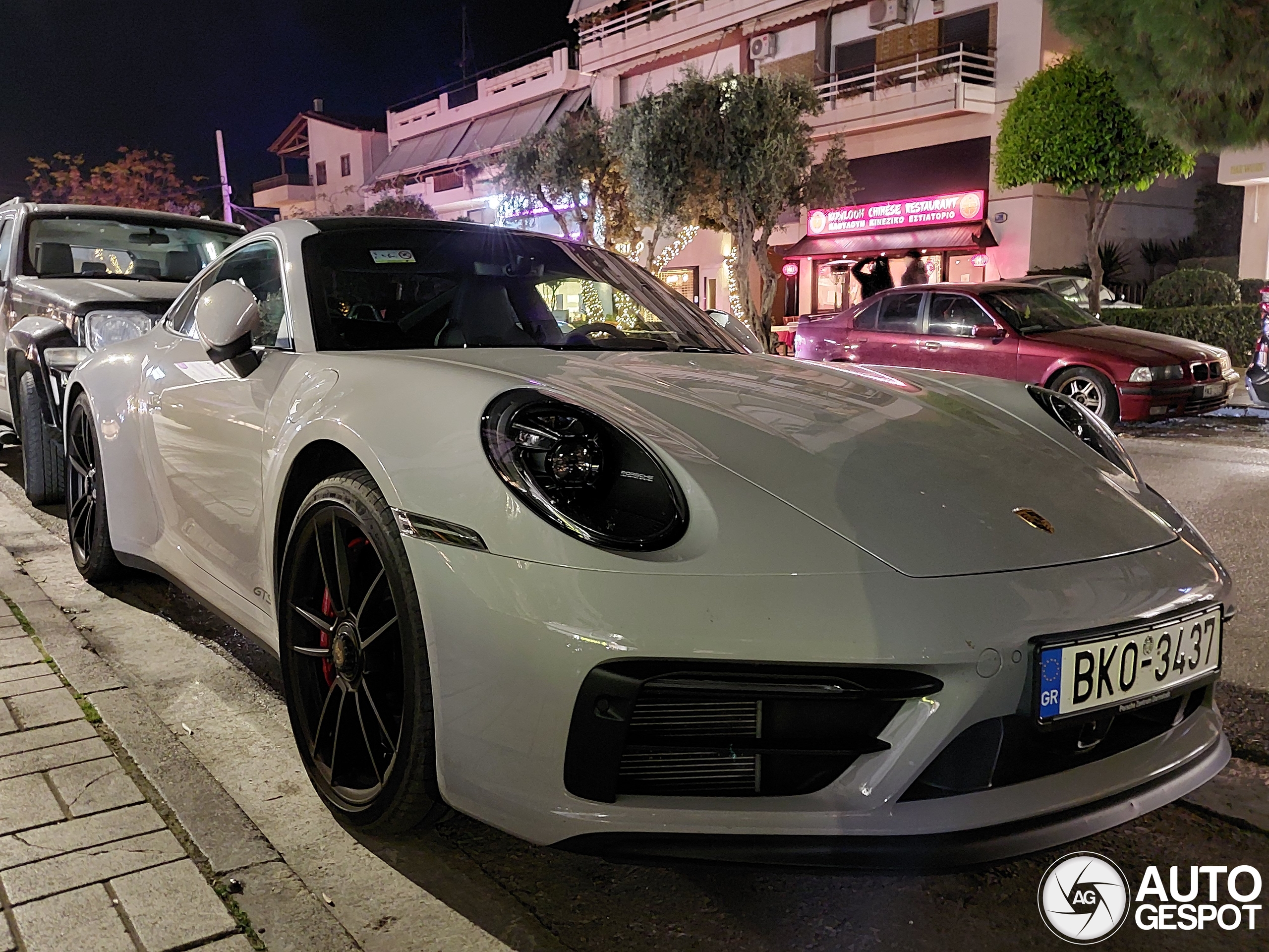 Porsche 992 Carrera 4 GTS