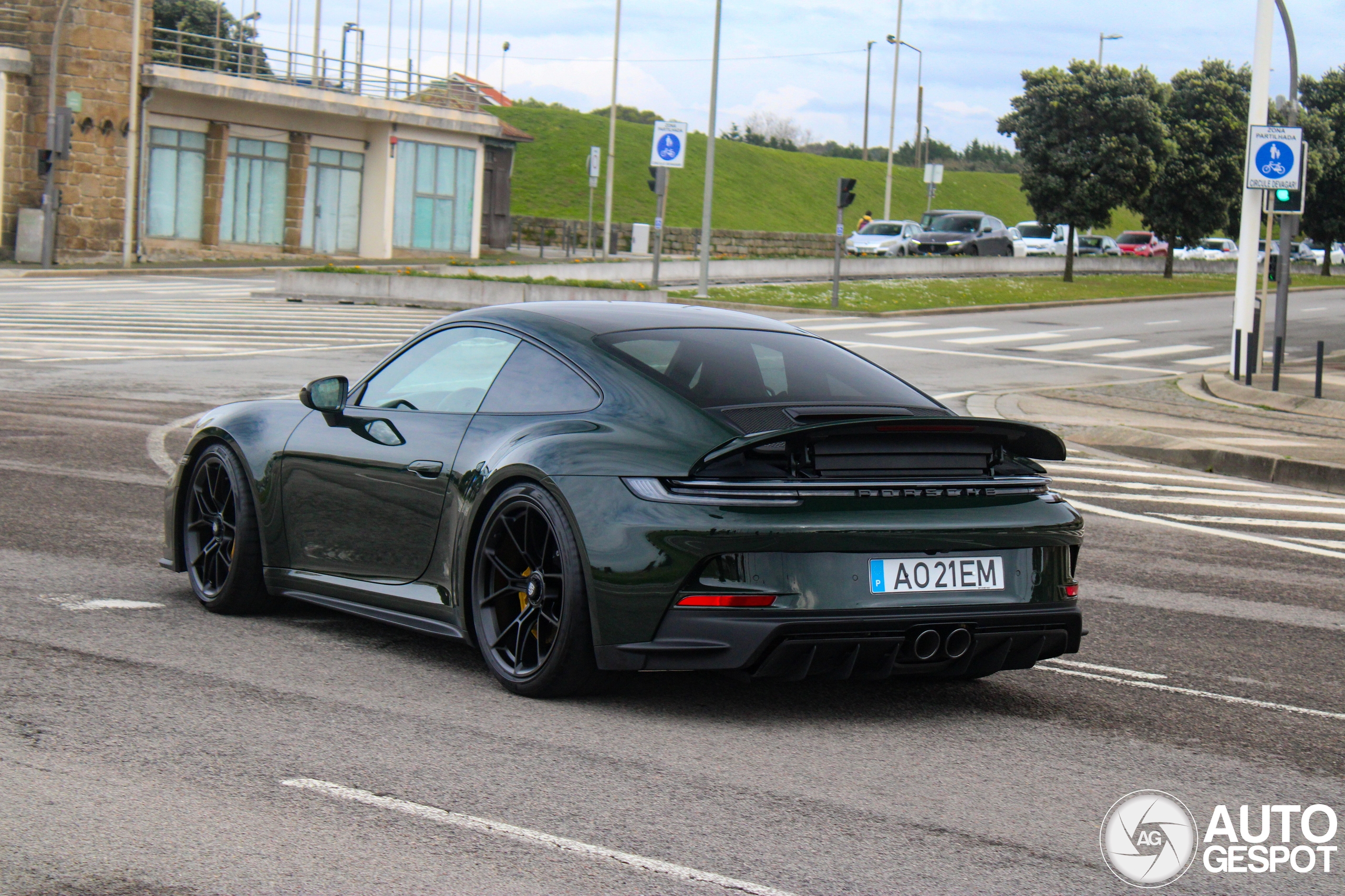 Porsche 992 GT3 Touring