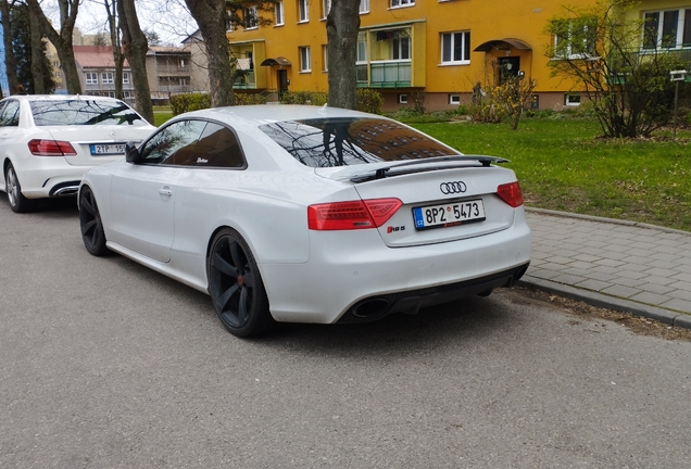 Audi RS5 B8 2012