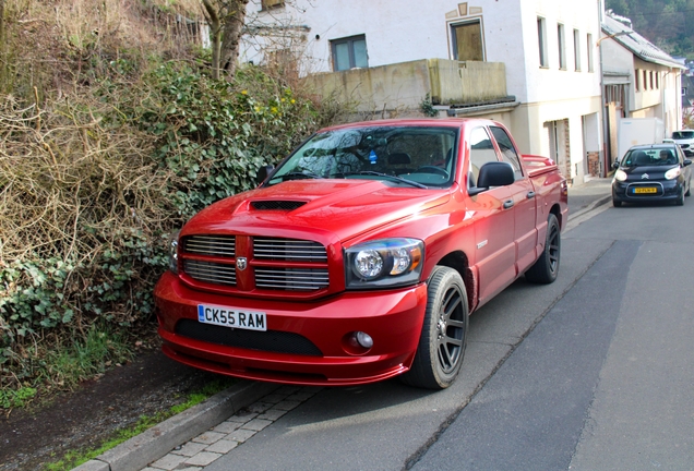 Dodge RAM SRT-10 Quad-Cab