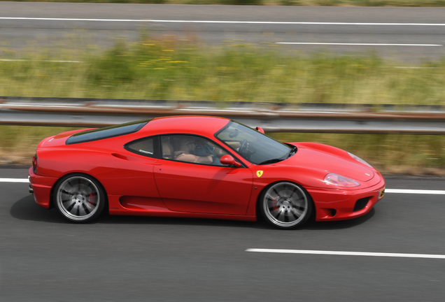 Ferrari 360 Modena