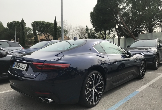 Maserati GranTurismo Modena 2023