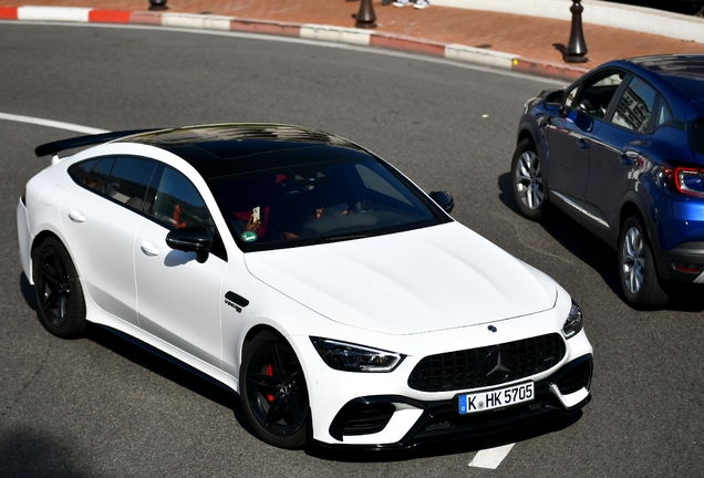 Mercedes-AMG GT 63 S X290