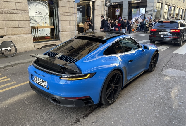 Porsche 992 Carrera GTS