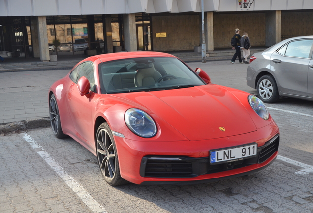 Porsche 992 Carrera S