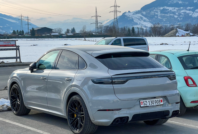 Porsche Cayenne Coupé Turbo S E-Hybrid