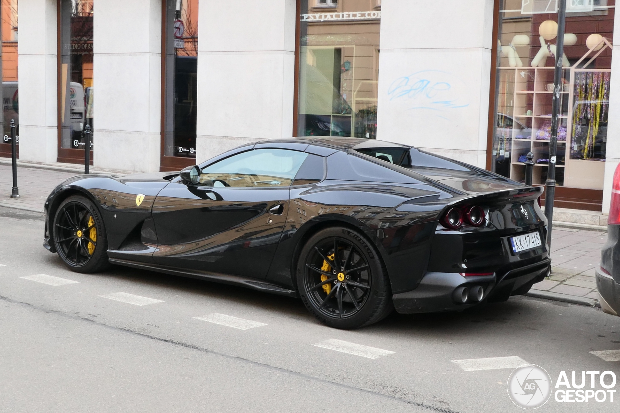 Ferrari 812 GTS