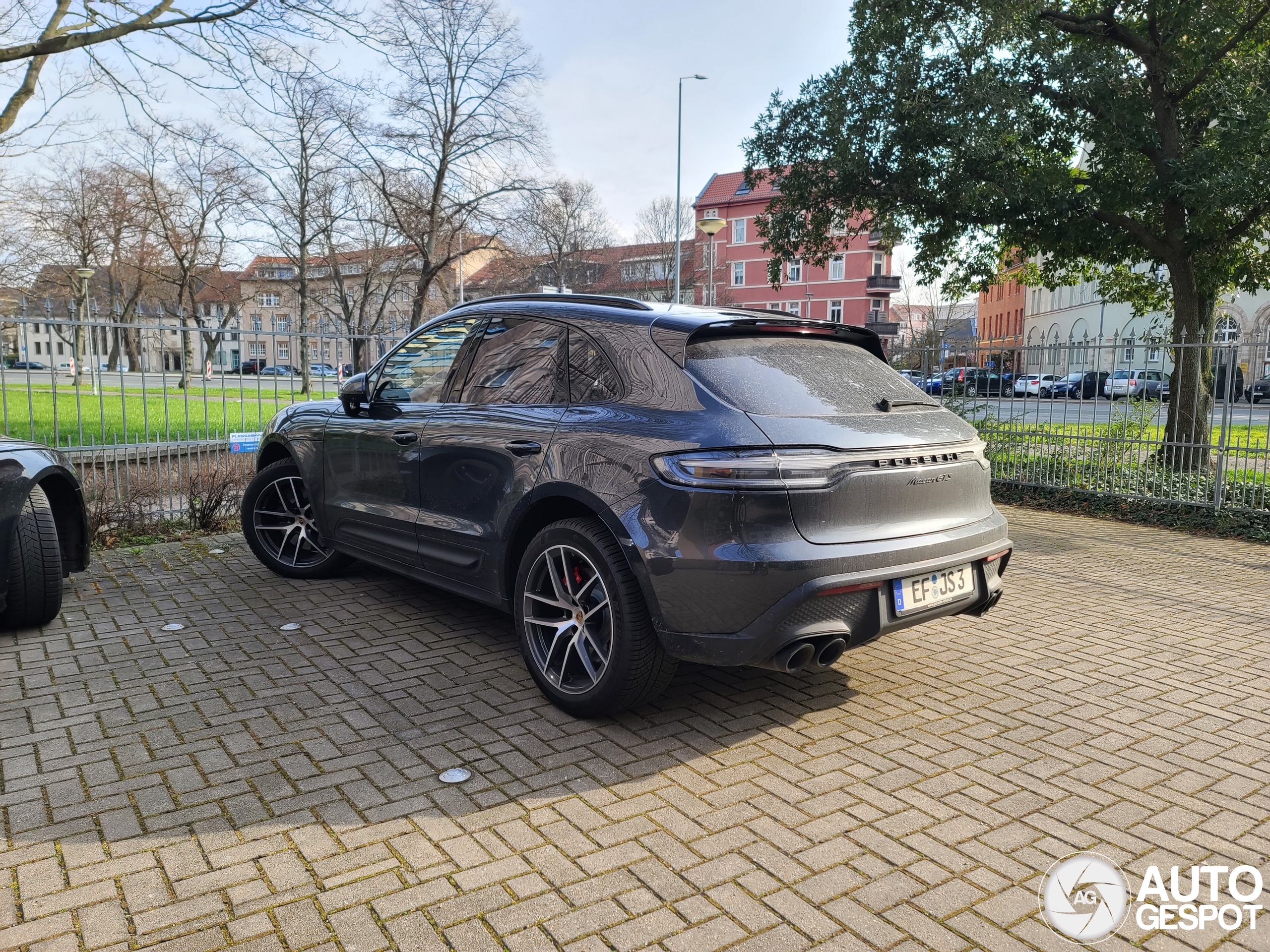 Porsche 95B Macan GTS MkIII