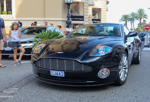 Aston Martin Vanquish