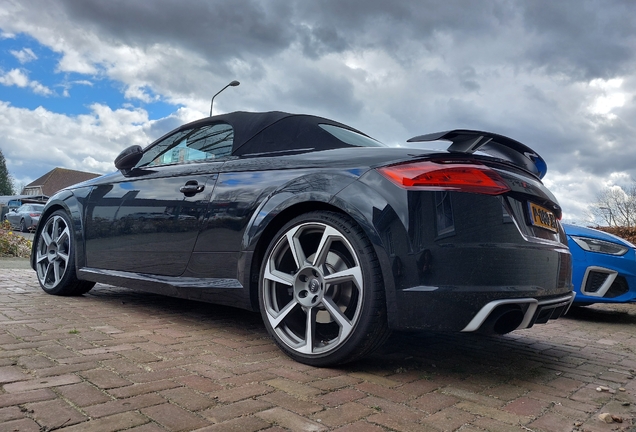 Audi TT-RS Roadster 2017