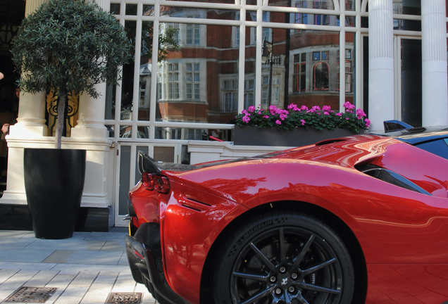 Ferrari SF90 Stradale Assetto Fiorano