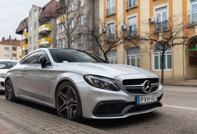 Mercedes-AMG C 63 S Coupé C205