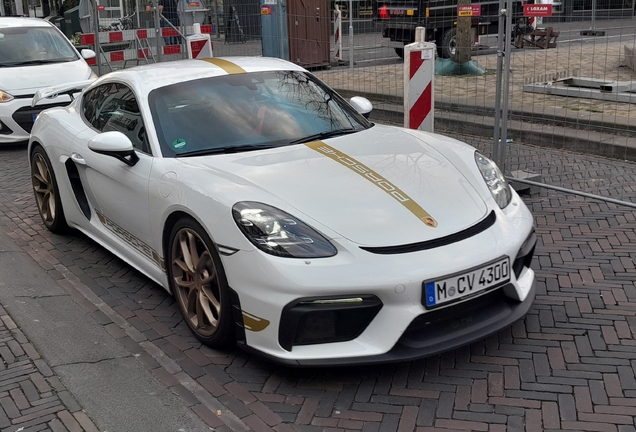 Porsche 718 Cayman GT4