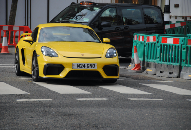 Porsche 718 Cayman GT4