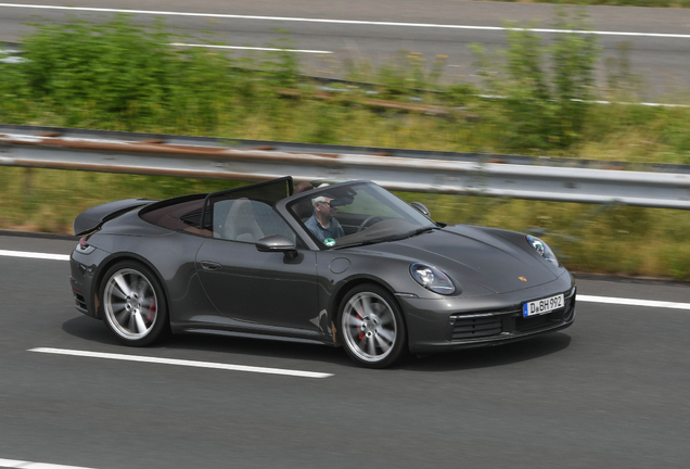 Porsche 992 Carrera S Cabriolet