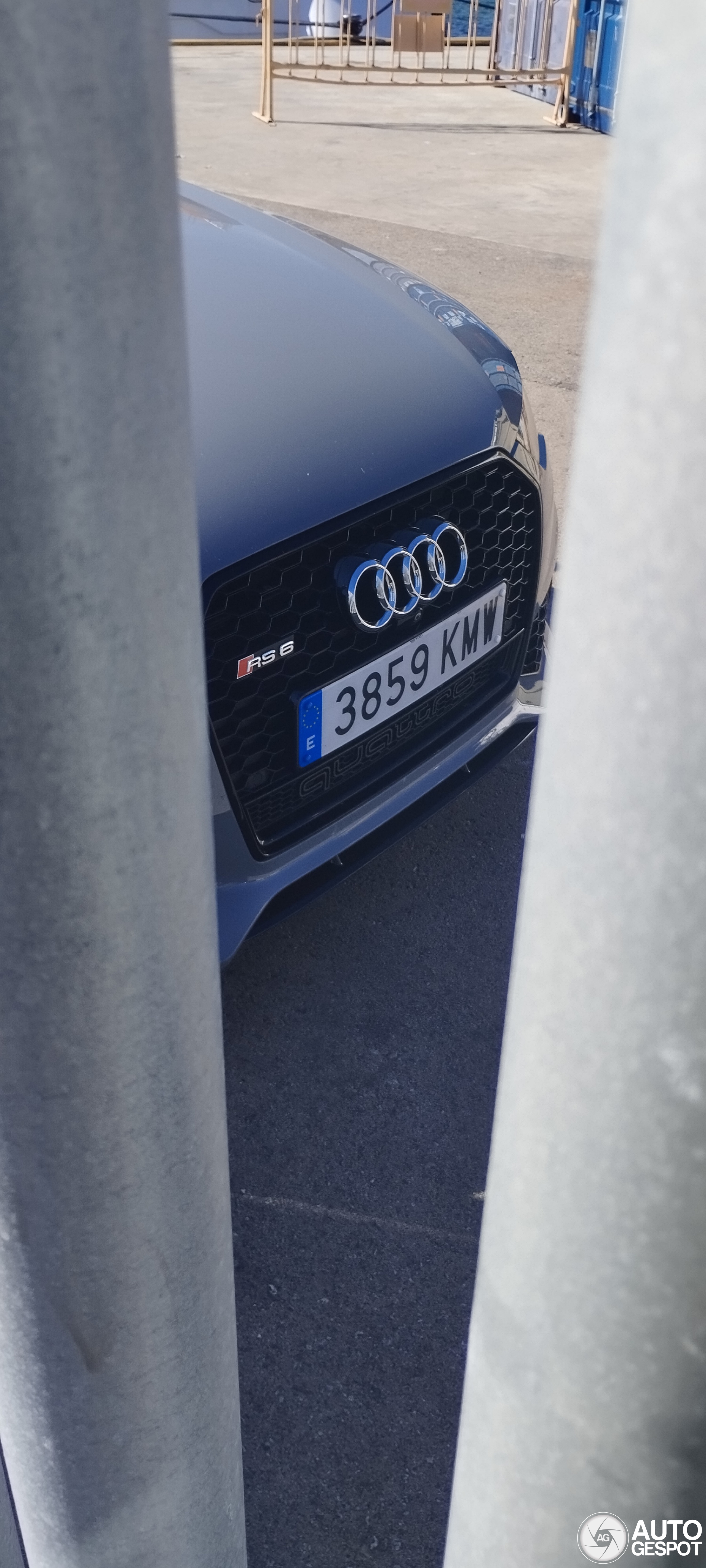 Audi RS6 Avant C7 2015