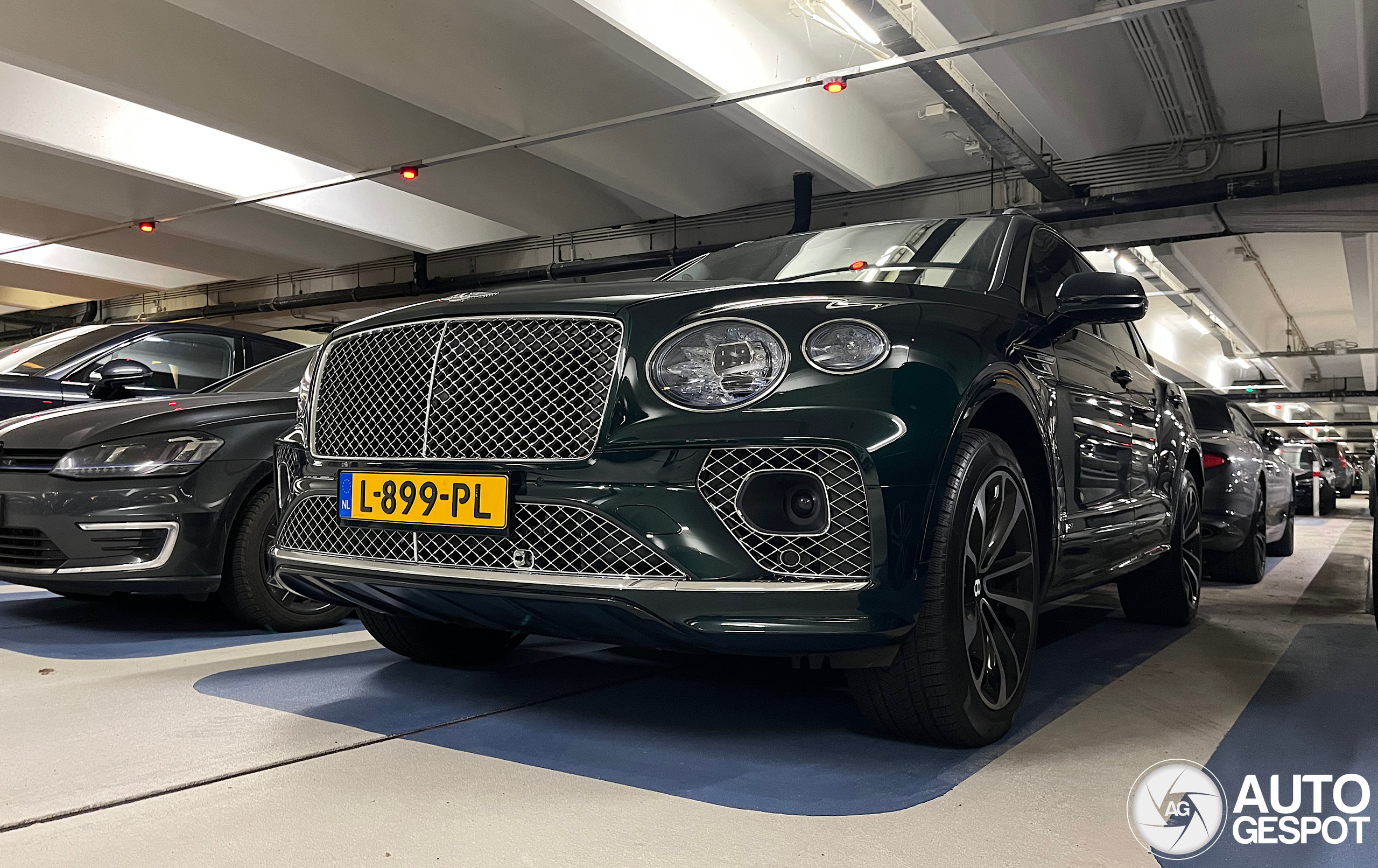 Bentley Bentayga V8 2021 First Edition