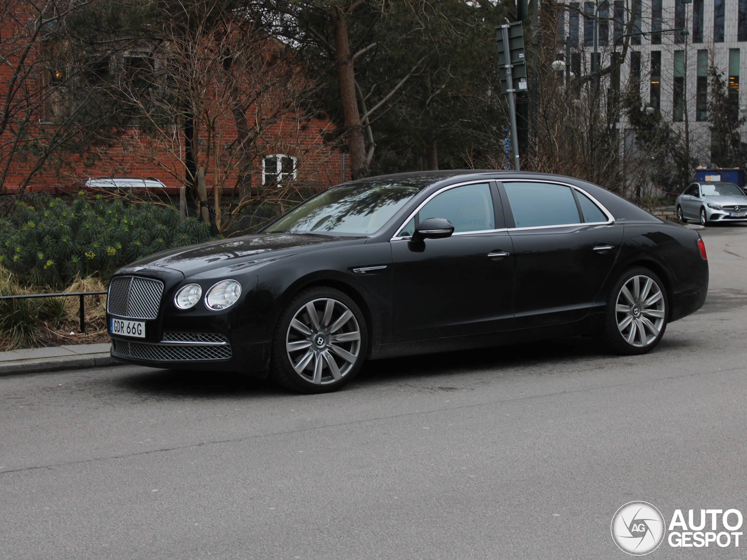 Bentley Flying Spur W12