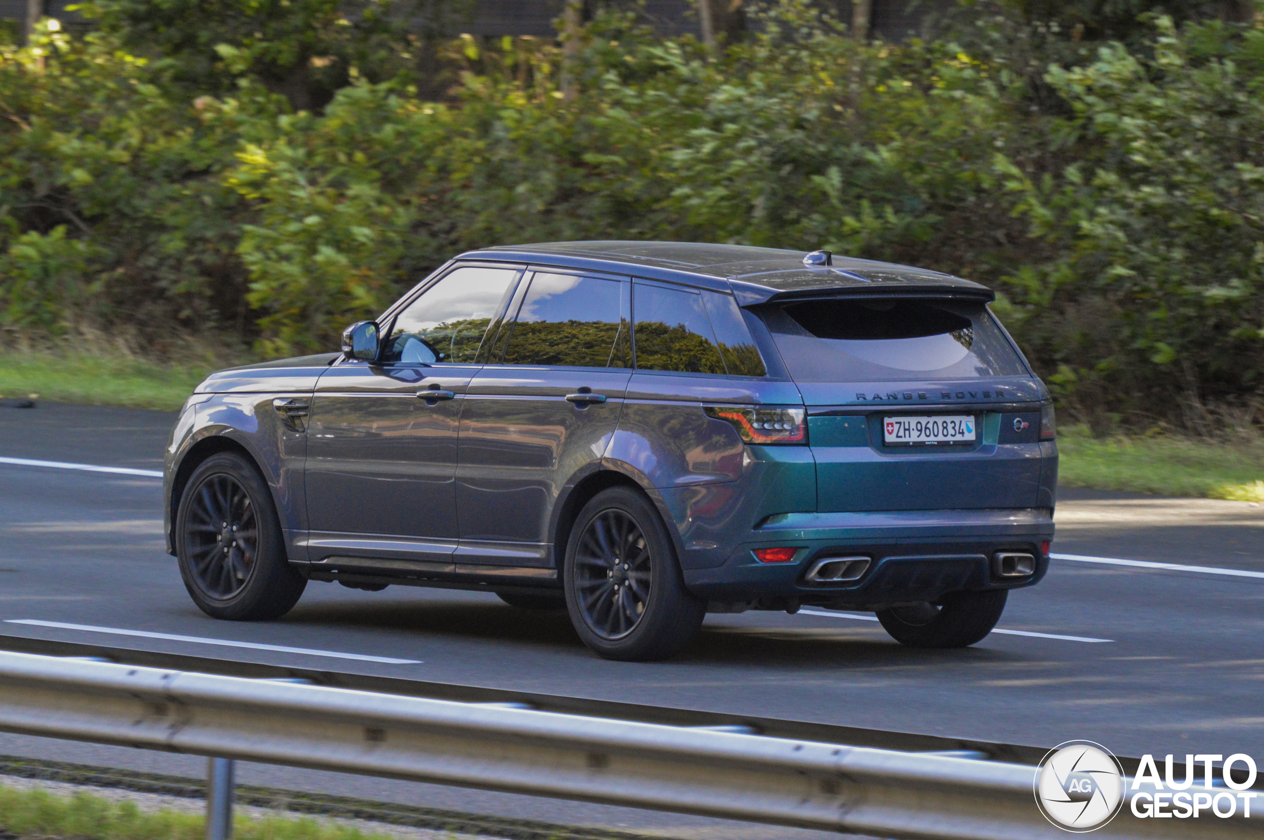 Land Rover Range Rover Sport SVR 2018