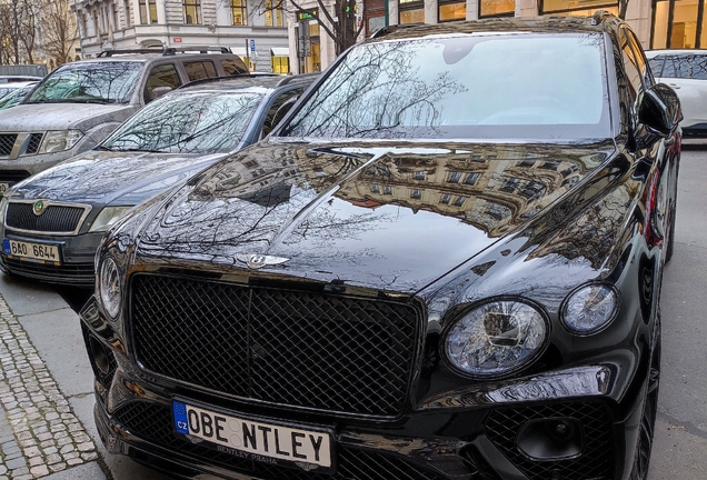 Bentley Bentayga V8 2021