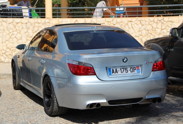 BMW M5 E60 2005