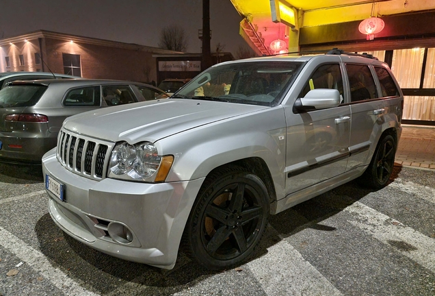 Jeep Grand Cherokee SRT-8 2005