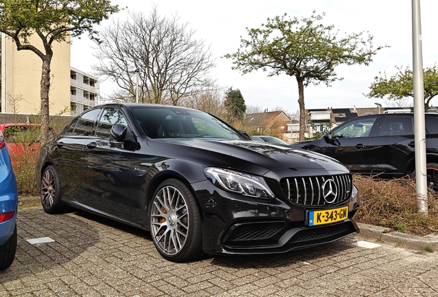 Mercedes-AMG C 63 S W205