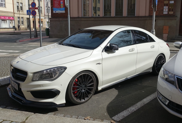 Mercedes-AMG CLA 45 C117