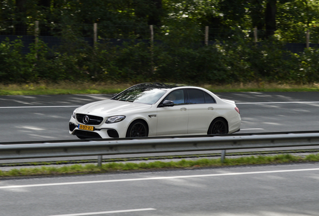 Mercedes-AMG E 63 S W213